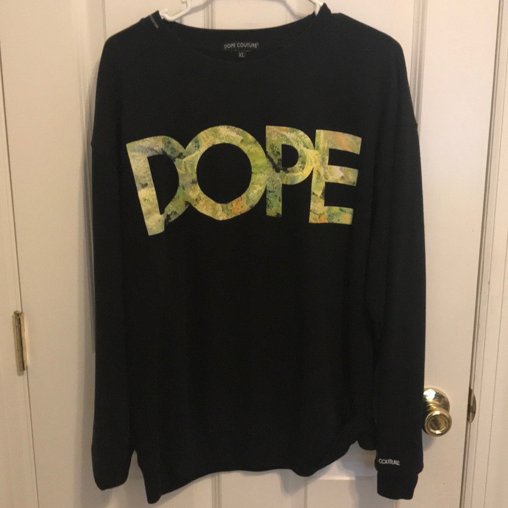 Sweatshirt