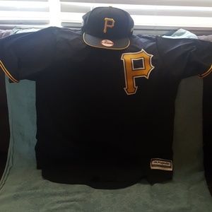 Pirate jersey & hat