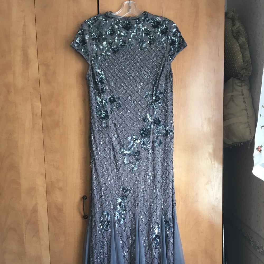 Adrianna Papell gown