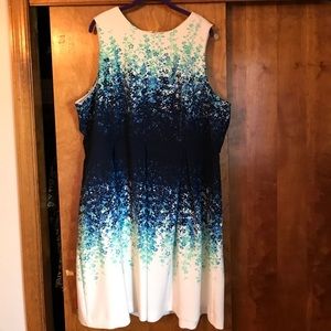 Sleeveless dress