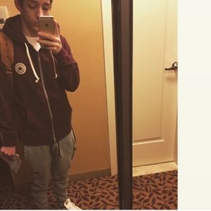 Meet your Posher, Brandon