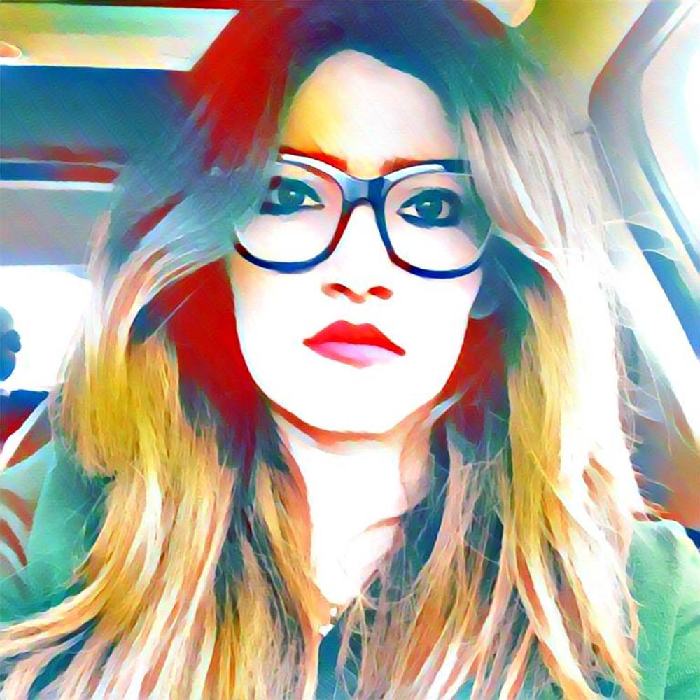 Meet your Posher, Nikki