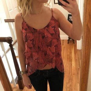 Patterned flowy top