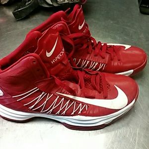 Nike Hyperdunk shoes