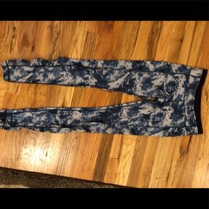 Speed Tight Luon Leggings