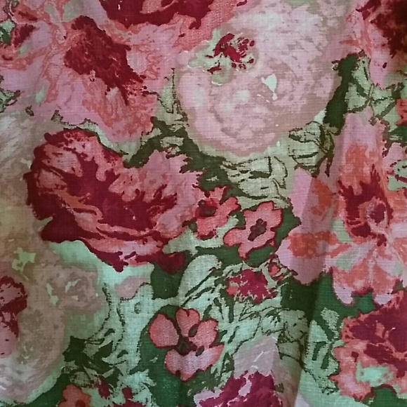 Talbot's Pink  Floral Pencil Skirt (box#9) - Picture 4 of 7