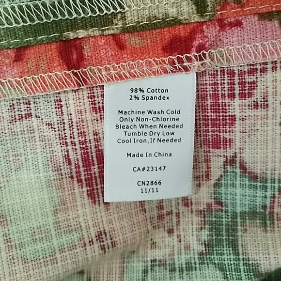 Talbot's Pink  Floral Pencil Skirt (box#9) - Picture 7 of 7