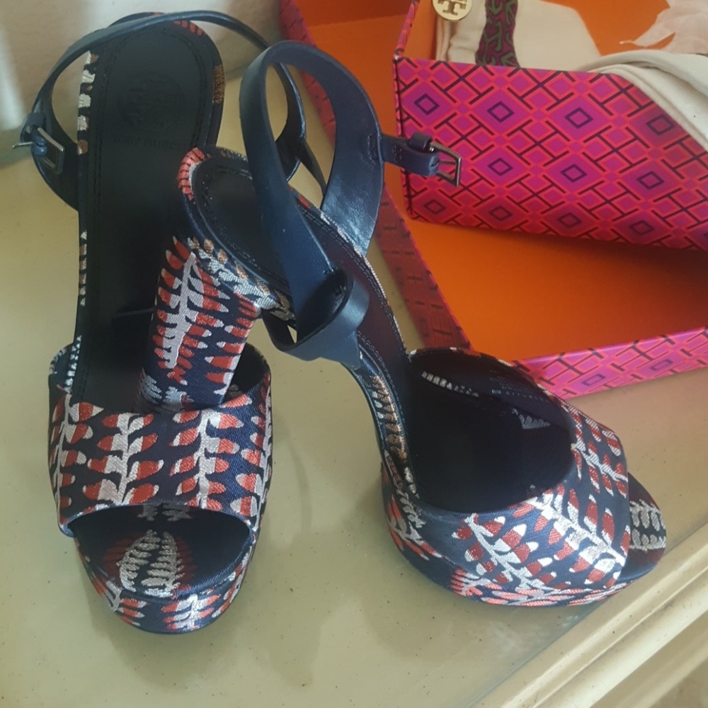 Tory Burch shoes size 8 New