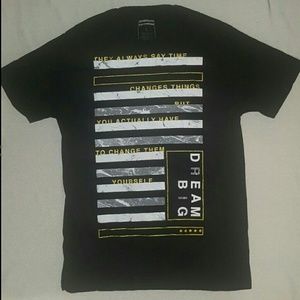 Sean John - Dream Big - Large Graphic Casual Tee