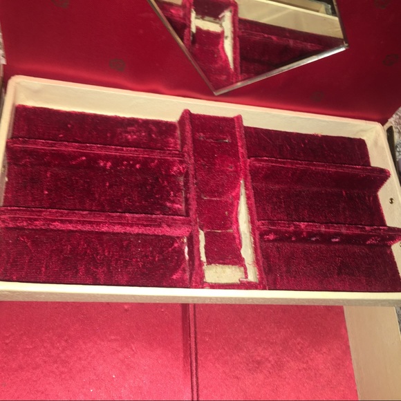 Vintage Jewelry Box - Picture 6 of 7