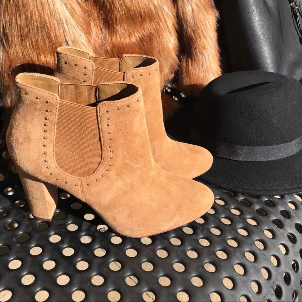 New Ralph Lauren Camel Vivianne Chelsea Boot