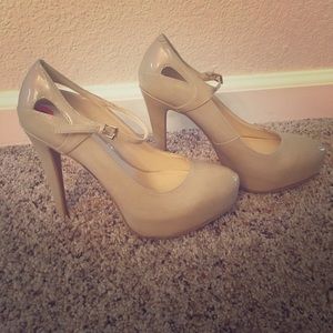 Nine West shoes!
