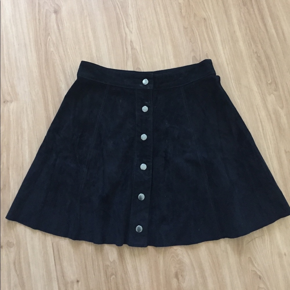 Forever 21 genuine suede button down skirt size s
