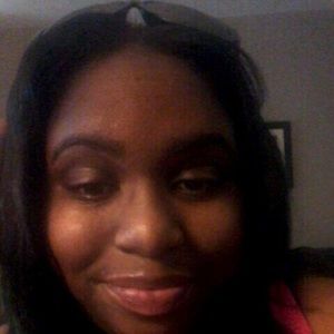 Meet your Posher, Cassandra