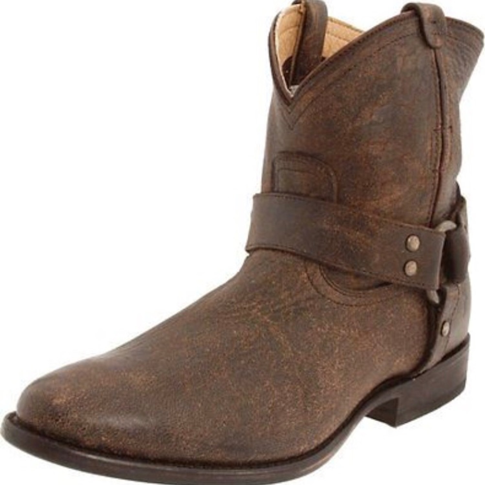 FRYE Wyatt - Women’s short western boot SIZE 8
