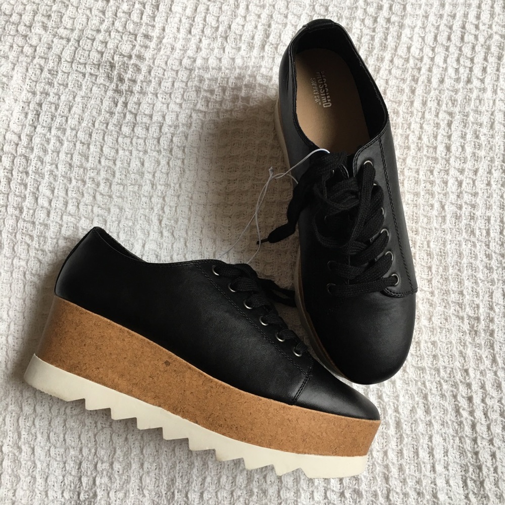 Mossimo Juniper Platform Oxford Shoes - Picture 2 of 7