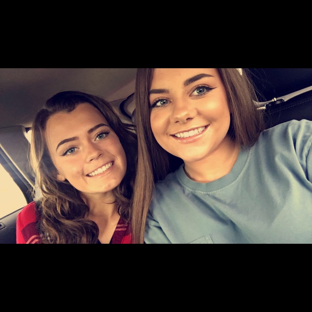 Meet your Posher, Noelle