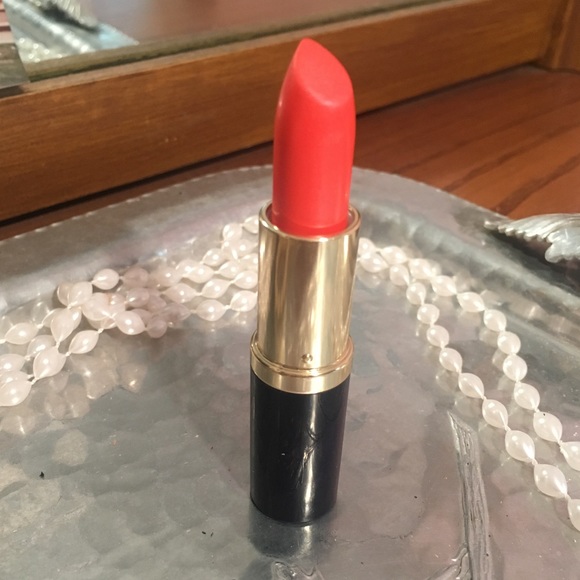 estee lauder melon lipstick