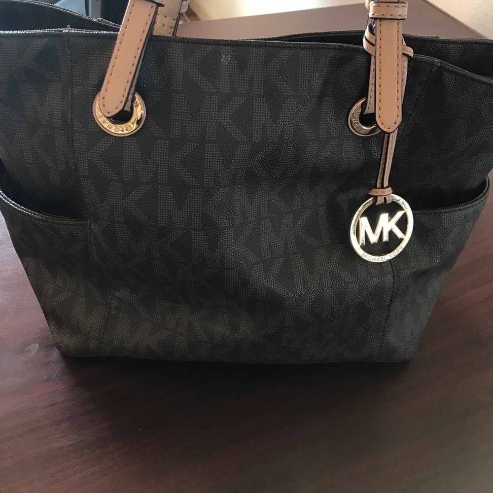 MK purse