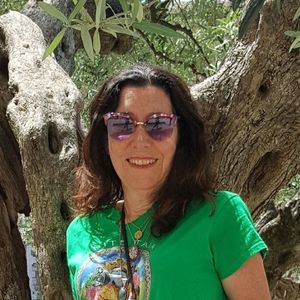 Meet your Posher, Pamela