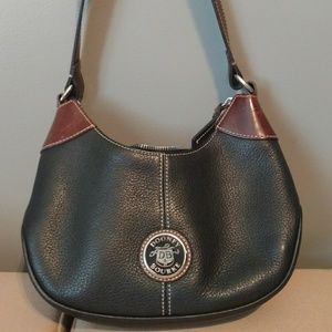 Dooney & Bourke bag