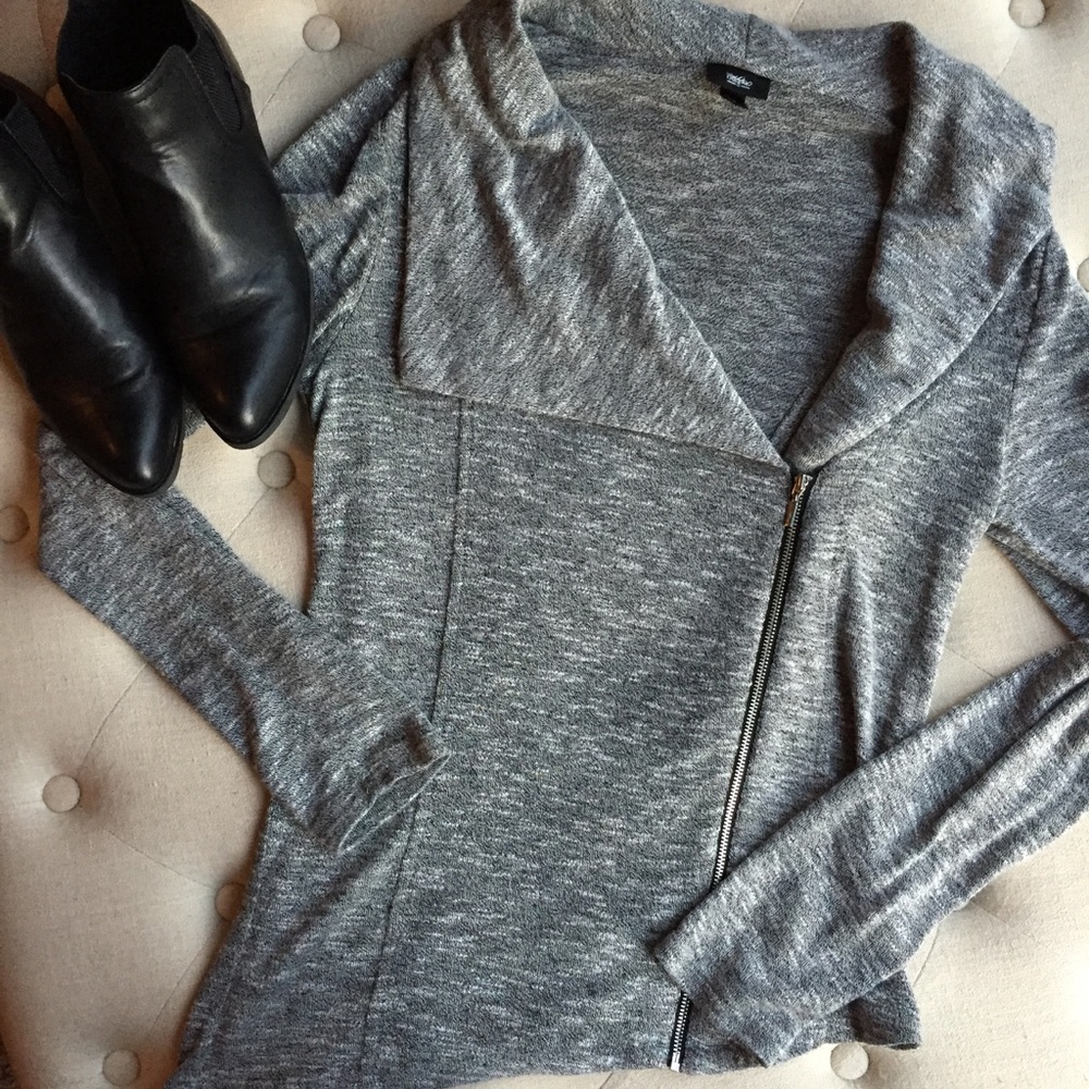 Mossimo Asymmetrical L/S Top w/ Zipper - Picture 2 of 3
