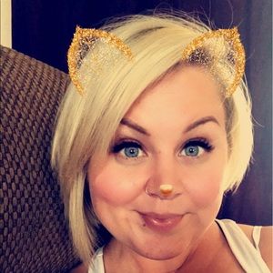 Meet your Posher, Kelli