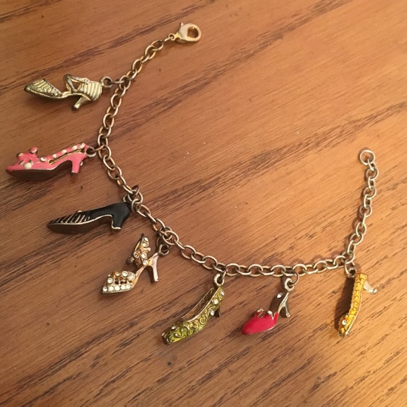 High Heels Charm Bracelet - Picture 4 of 4