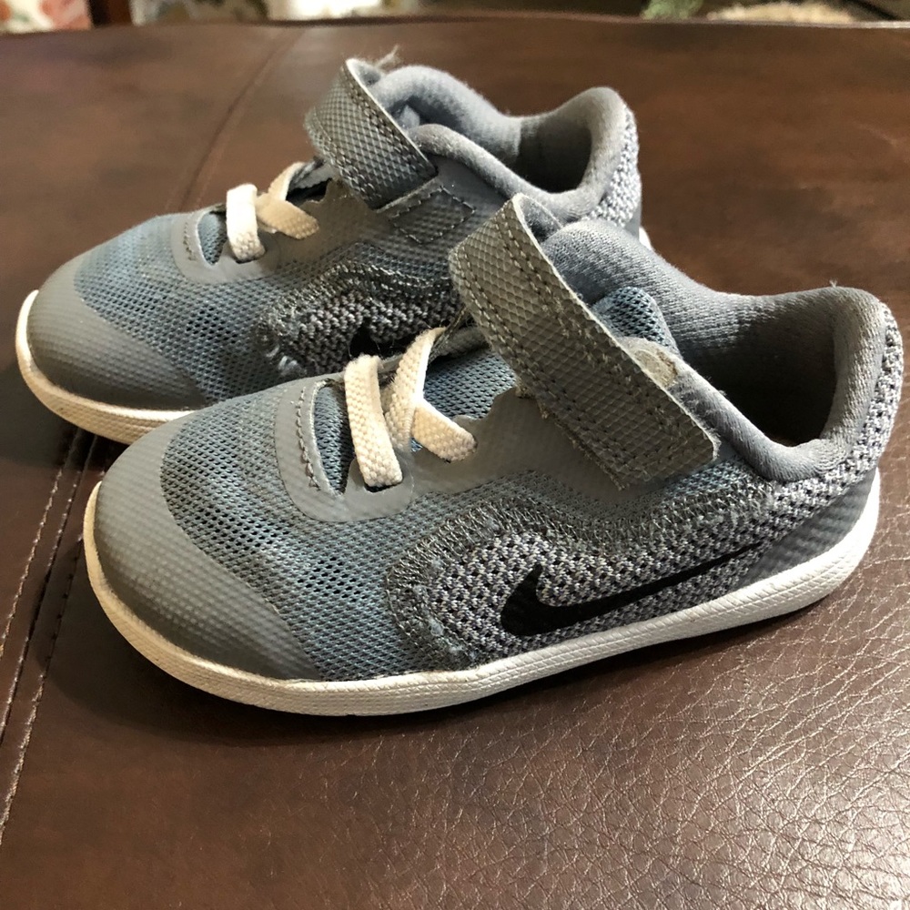 Toddler Gray Nike Velcro
