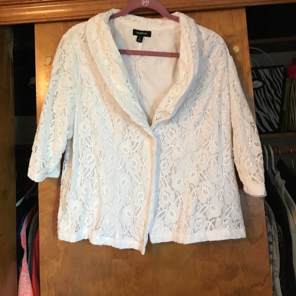Floral lace white blazer