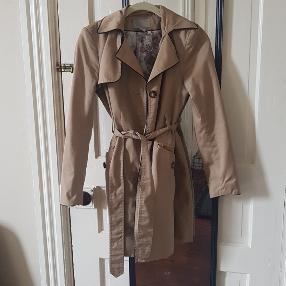 Classic Trench Coat Size 2/XS