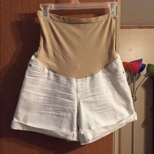 Maternity shorts