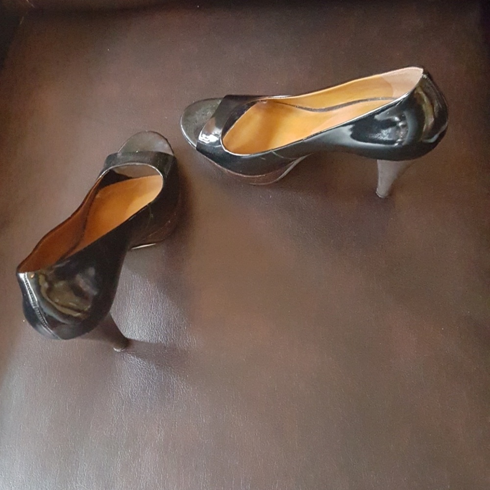Guess Shoes - Seldom Worn