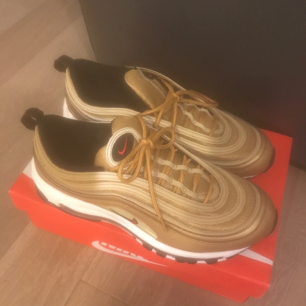 Sneakers AirMax gold 1997