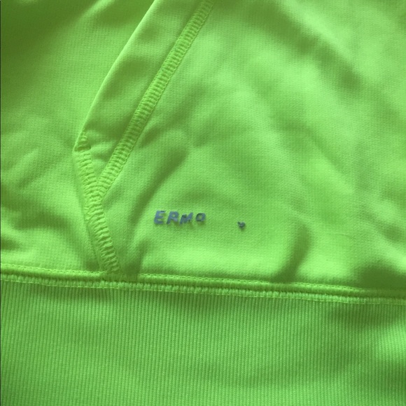 Nike Hooded Sweatshirt - Picture 3 of 4