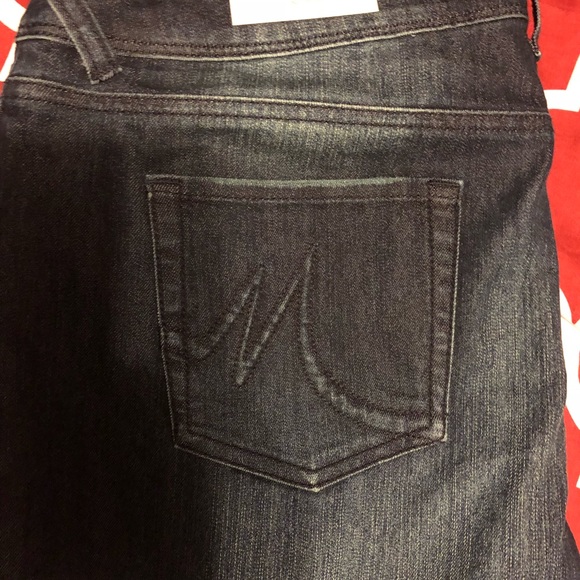 Brand new, never worn Maurices jeans. Size 15/16. - Picture 3 of 5