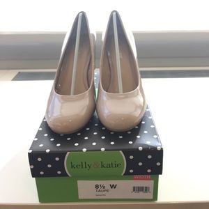 Kelly & Katie Patent Pumps-New in Box