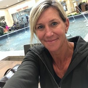 Meet your Posher, Stacey