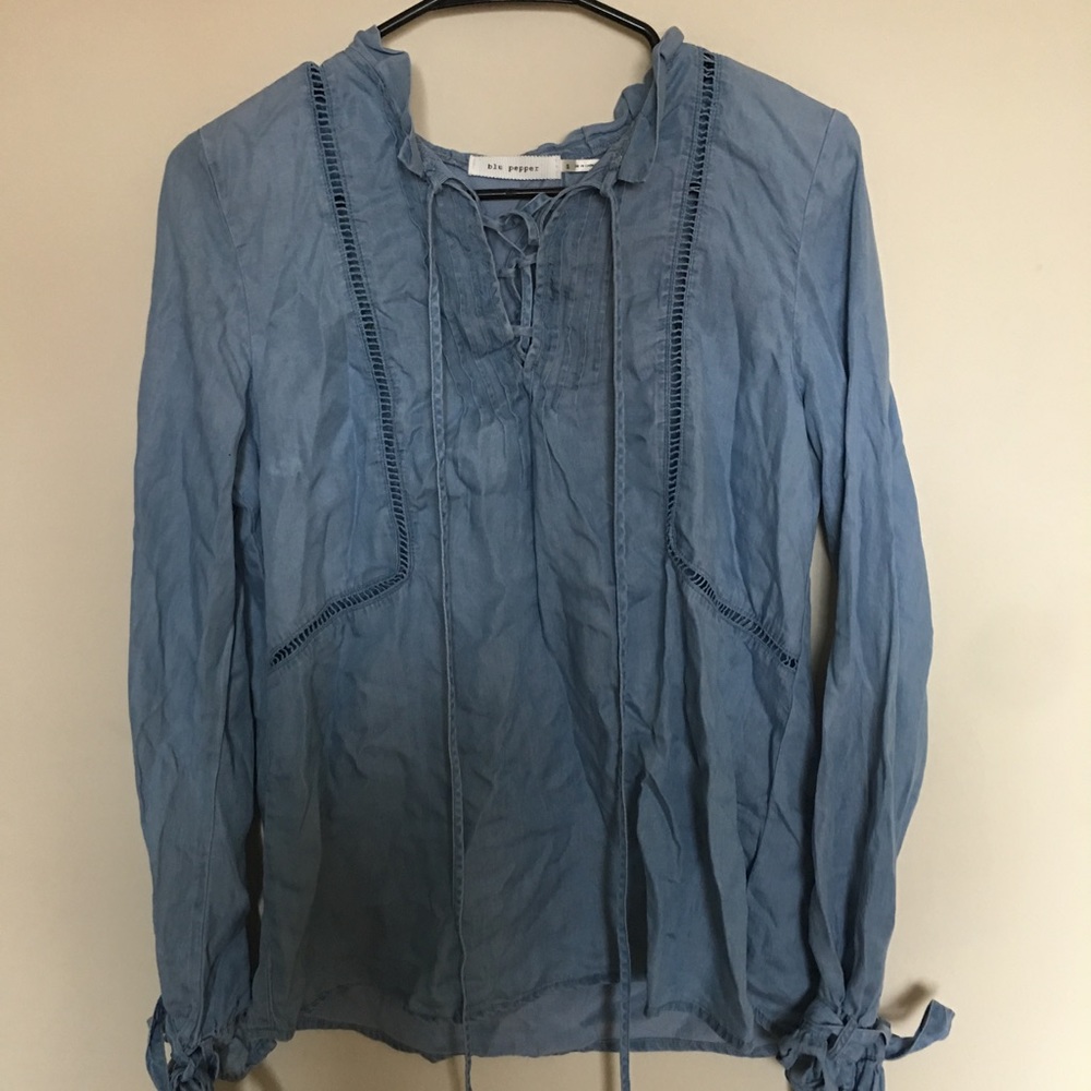 Flowwy denim blouse