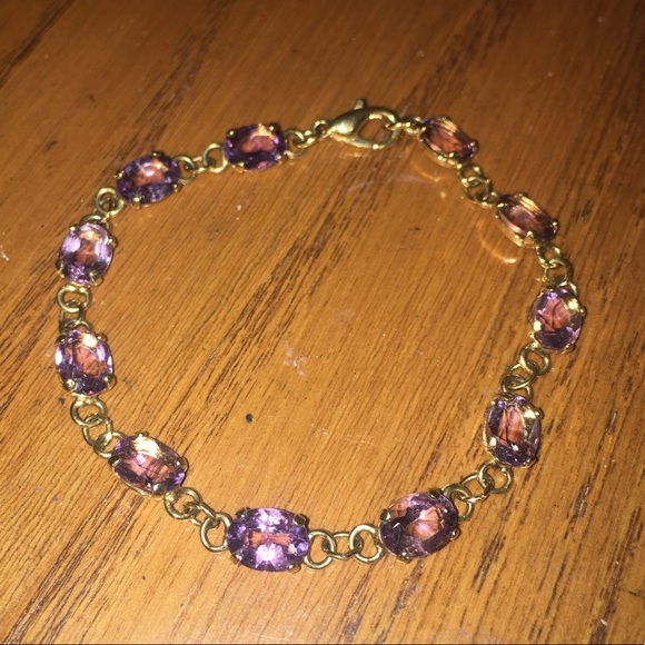 Amethyst & Gold Bracelet - Picture 2 of 4