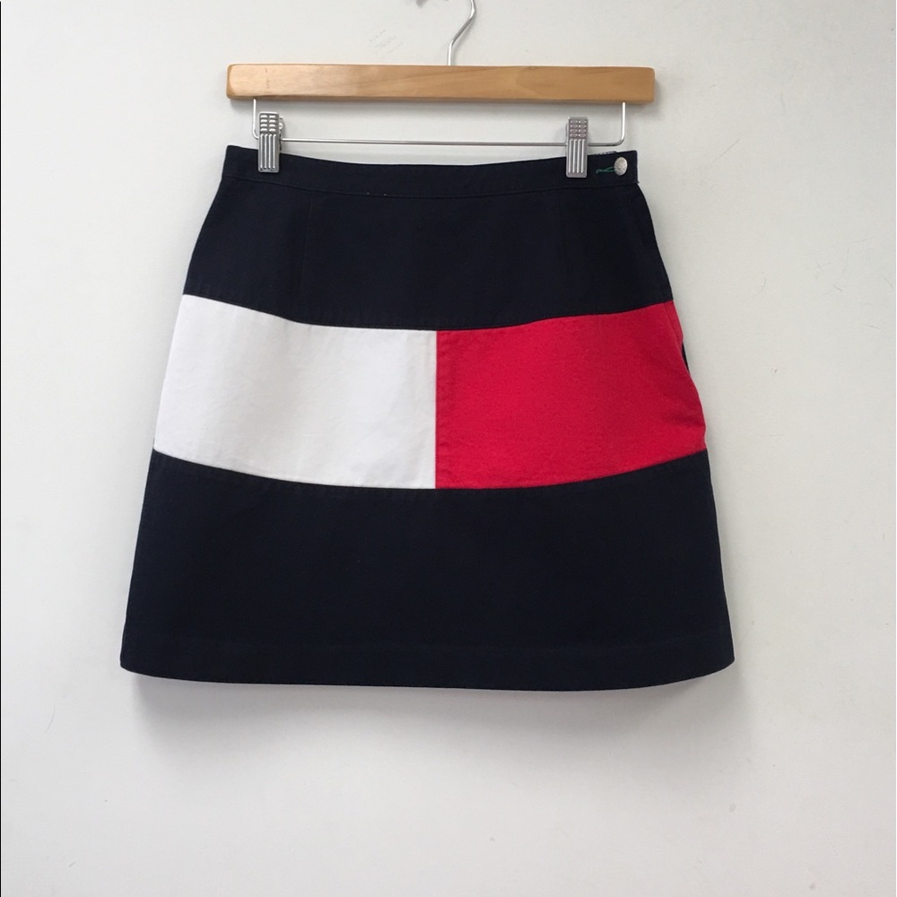 Vintage 90s Tommy Hilfiger Big Flag Logo Skirt 6