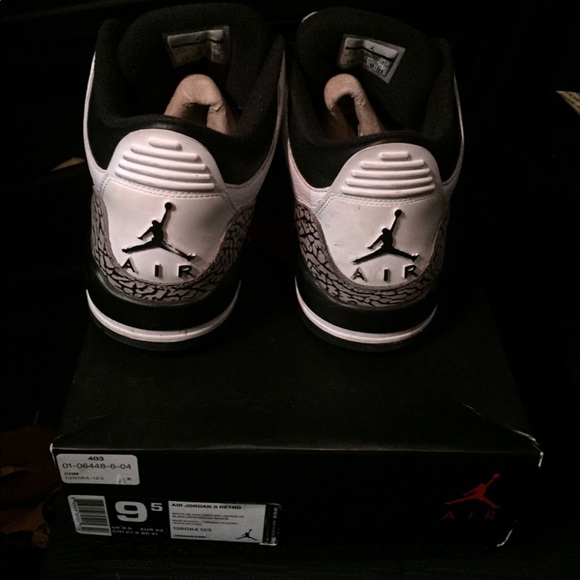 Air Jordan 3’s cement - Picture 3 of 5