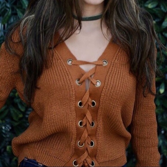 Green full lace up sweater - Picture 2 of 5