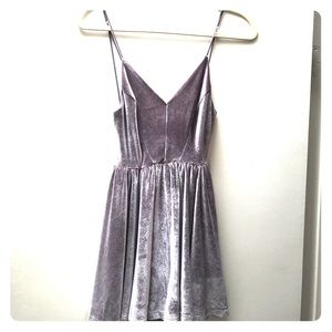 Velvet romper in lavender