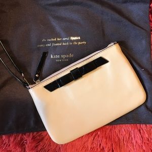 NWT Kate Spade nude wristlet