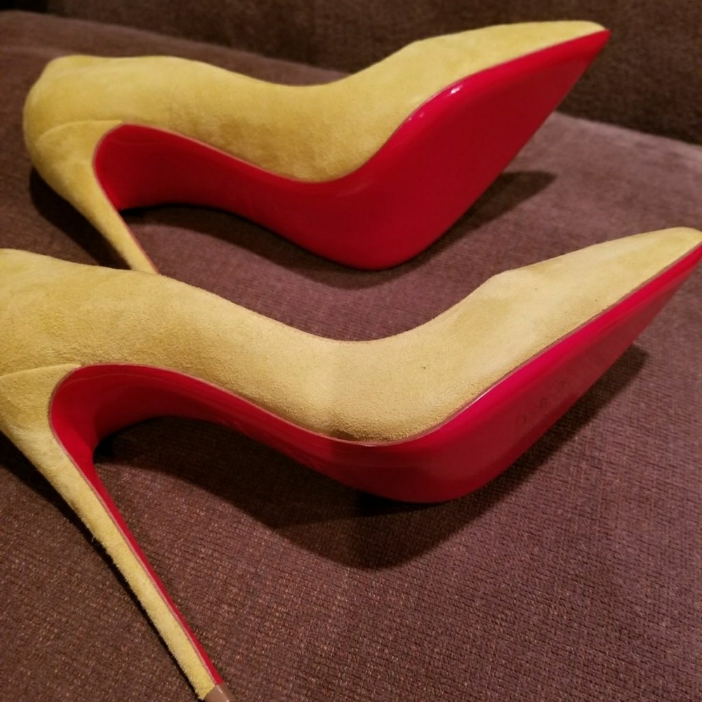 Christian Louboutin So Kate 120 Veau Velour