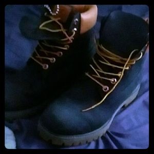 Blue/brown timberland boots