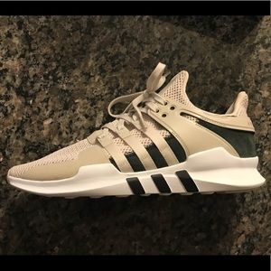 Adidas men’s shoe