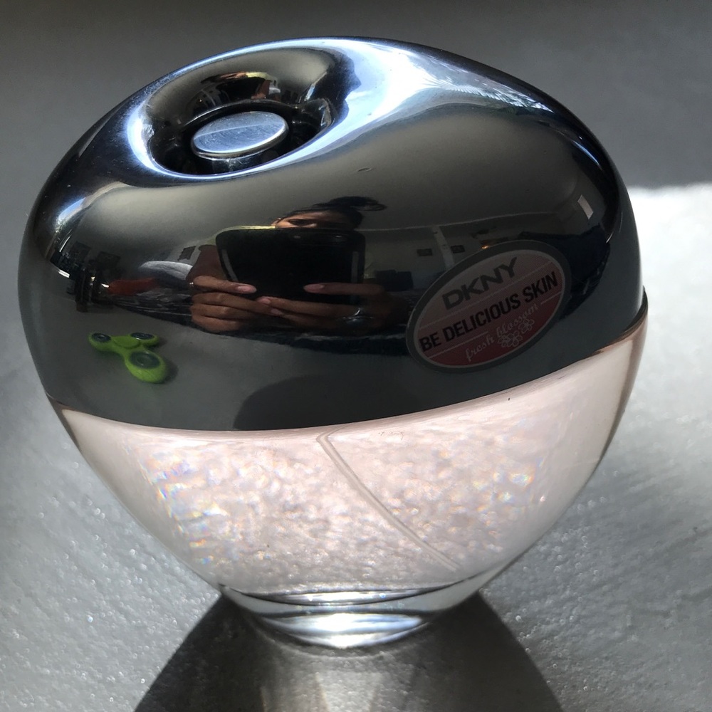 DKNY be delicious skin