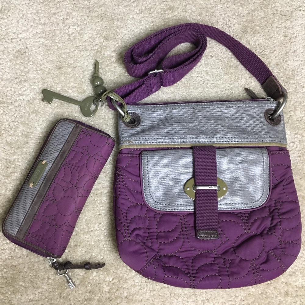 Fossil key per plum crossbody purse and wallet